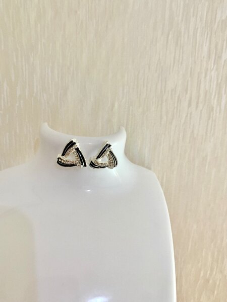 Fashion earring