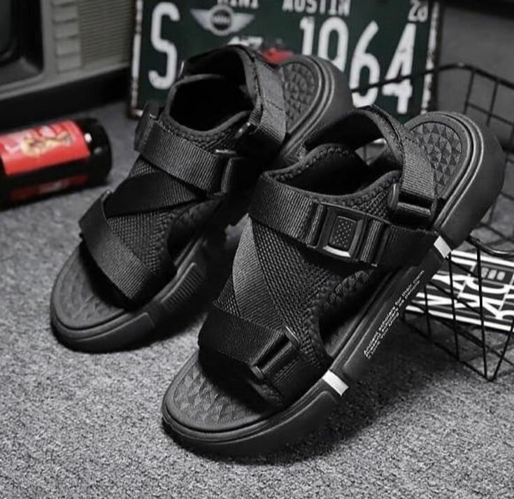 Sandal