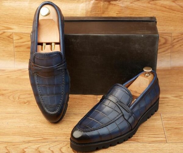 MOCASSINS