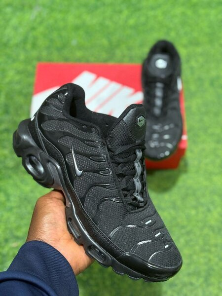 TN Nike