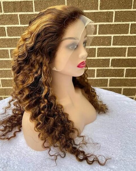 perruque cheveux artificiels longues boucles