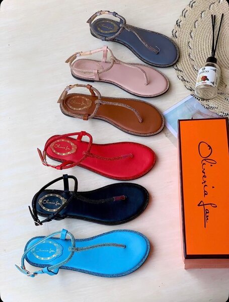 Women slippers