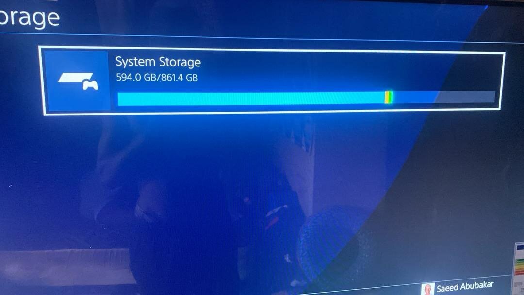 PS4 pro 1Tb