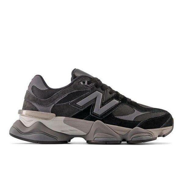 Men's Black Athletic Sneakers