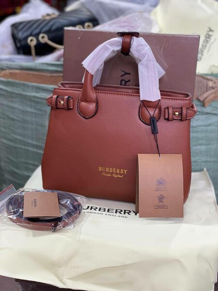 Hand bag's