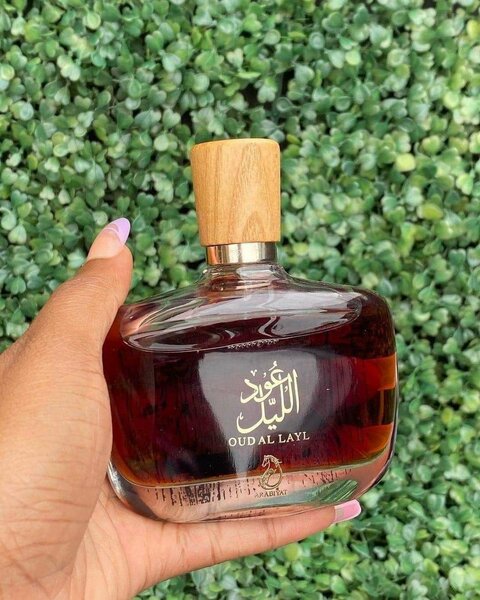 Parfum a base d'Oud