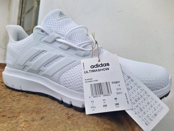 Adidas ULTIMASHOW