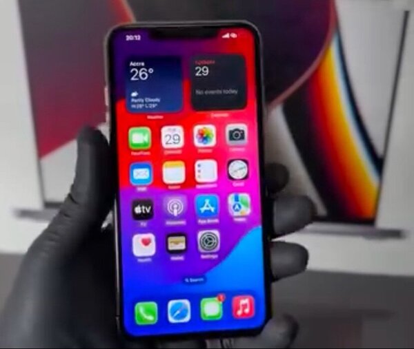 iPhone Xs max 64gig