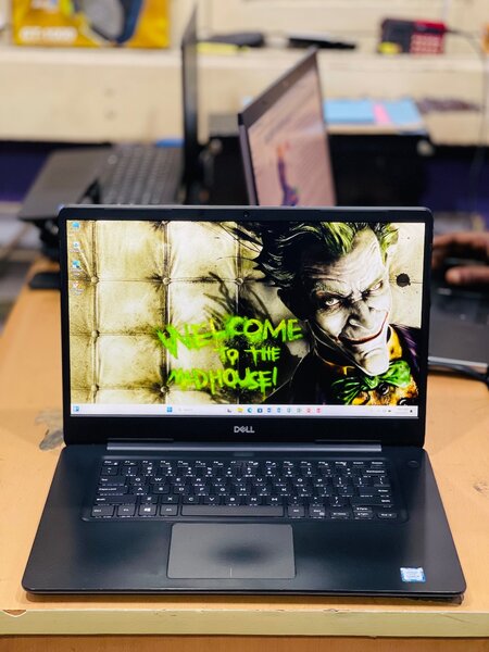 Dell Vostro 5581
