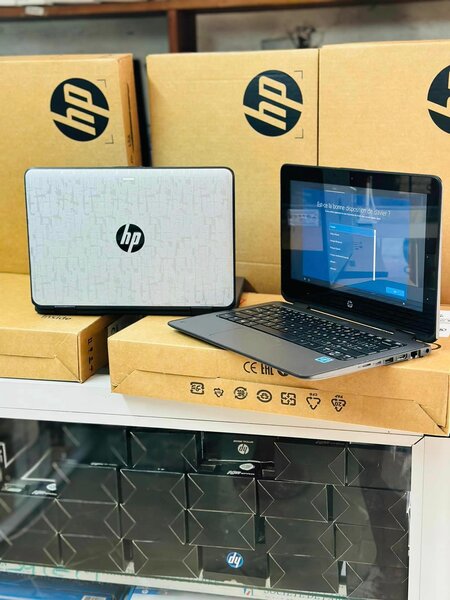  HP PROBOOK X360 11 G1 EE    DUAL CORE .    ECRAN TACTILE PLIABLE 360 DEGRÉ       + UN SAC