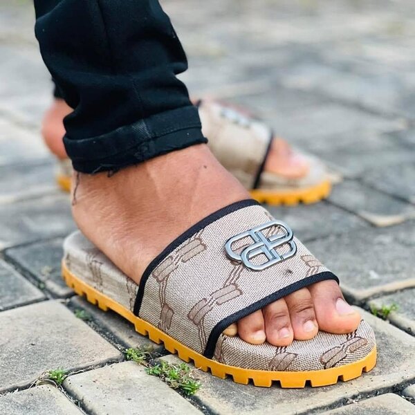 Sandales tendance pour hommes