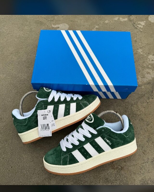 Adidas campus