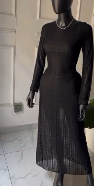 Chic robe disponible