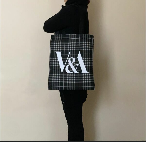 Sac cabas à carreaux V&A