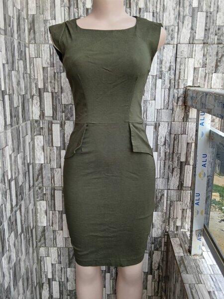 Robe droite