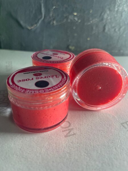 Crème lèvre rose