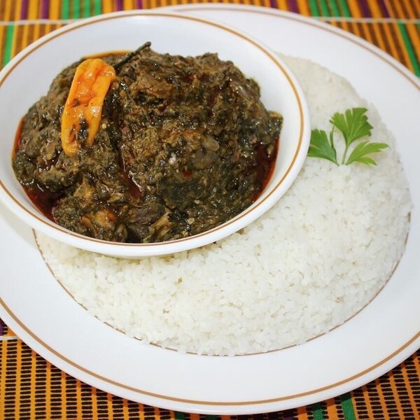 Riz sauce feuille
