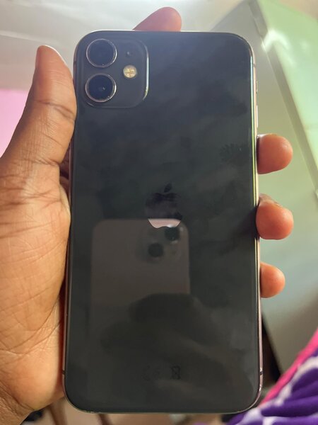 iPhone 11