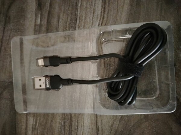 Câble USB iPhone