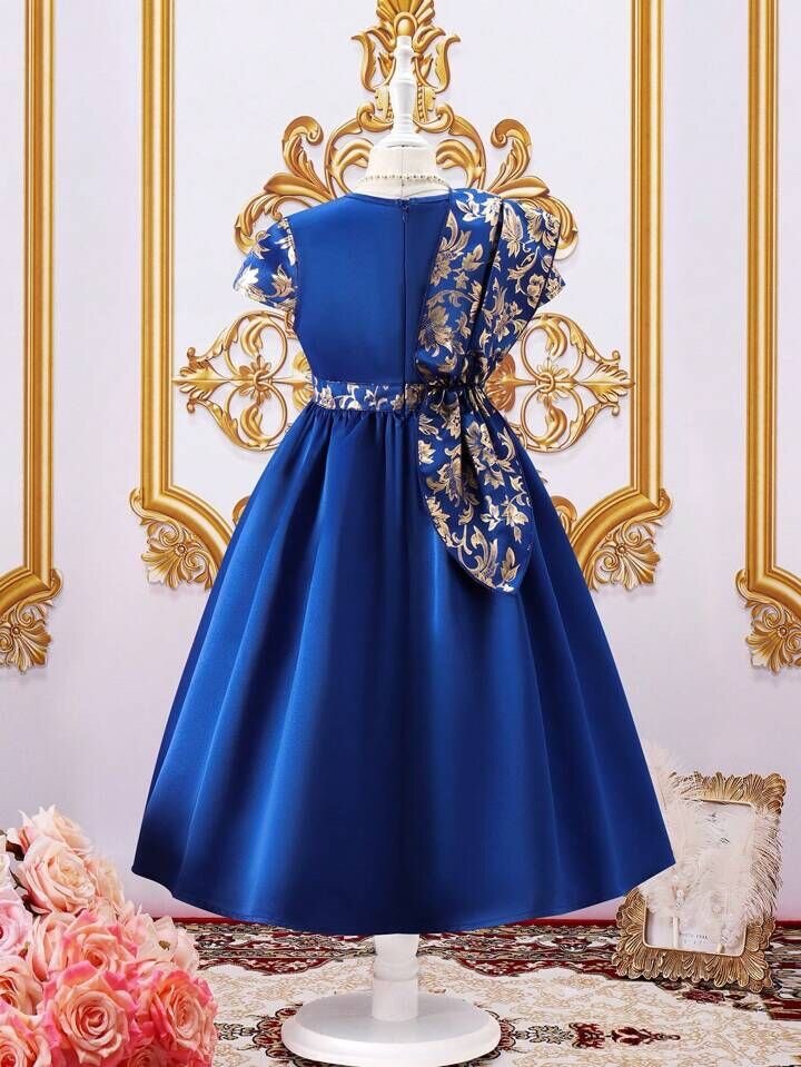 Girls fashion wear
