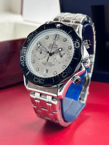 Montre homes