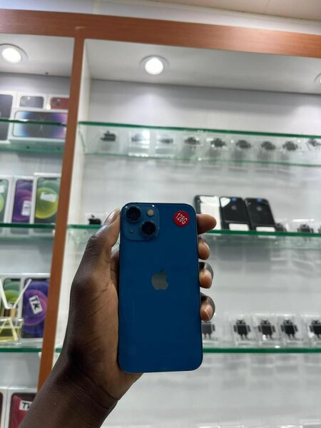 iPhone 13 mini