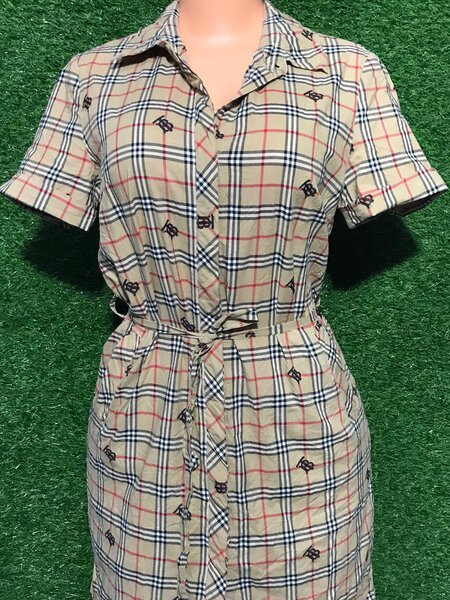 Niellas thrift shop