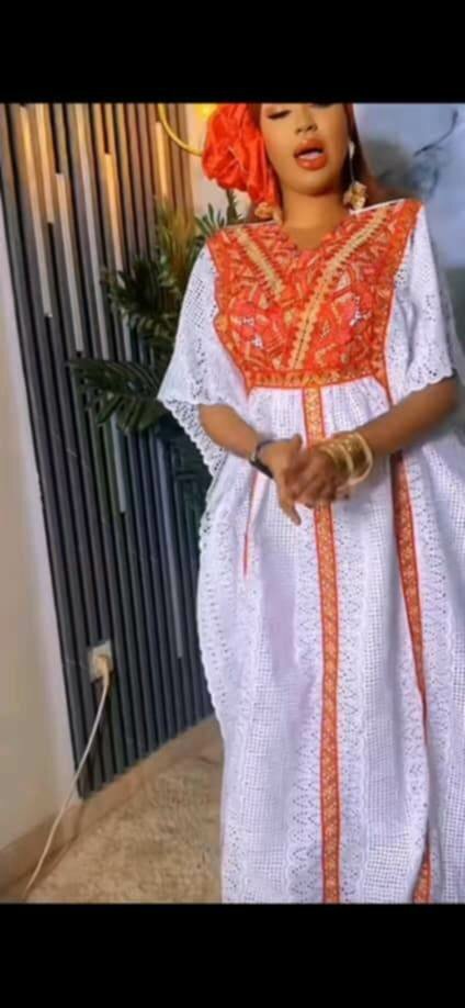 Boubou en dentelle