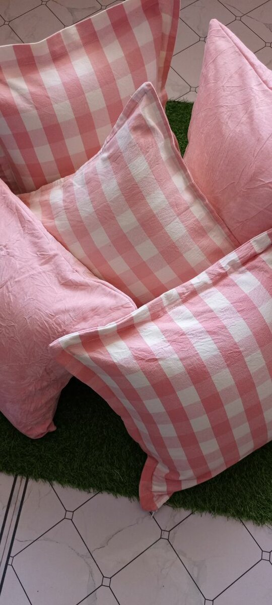 Throw pillows