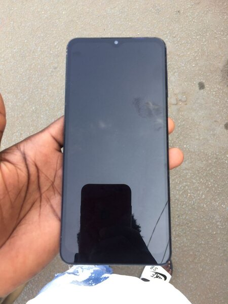 Samsung A12