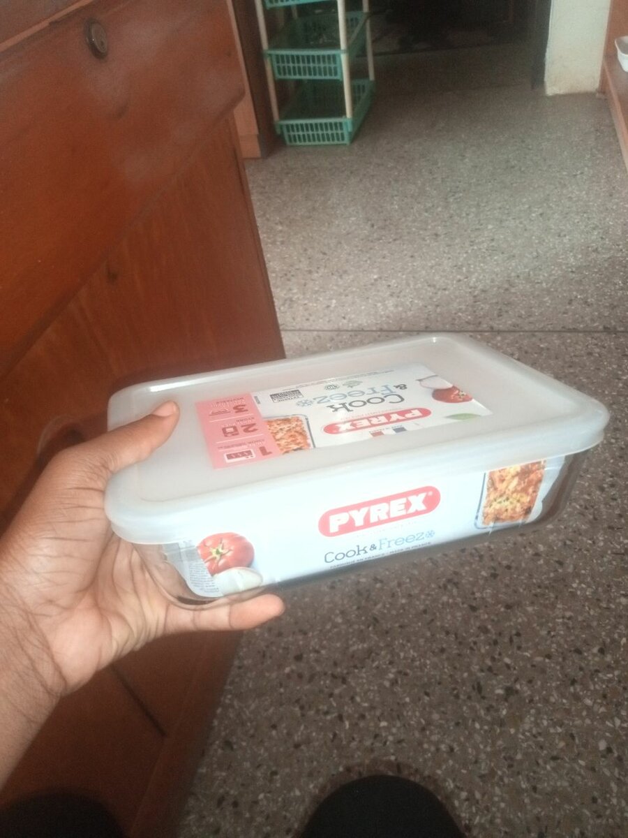 Pyrex 2in1 bowl..