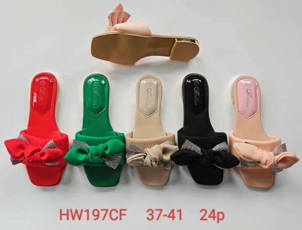 Ladies slippers