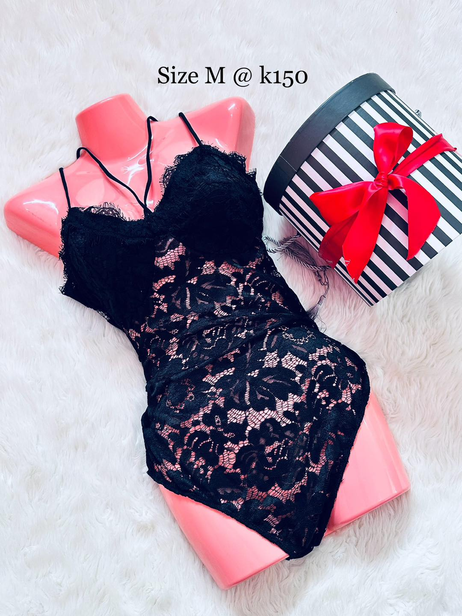 Lingerie noir 