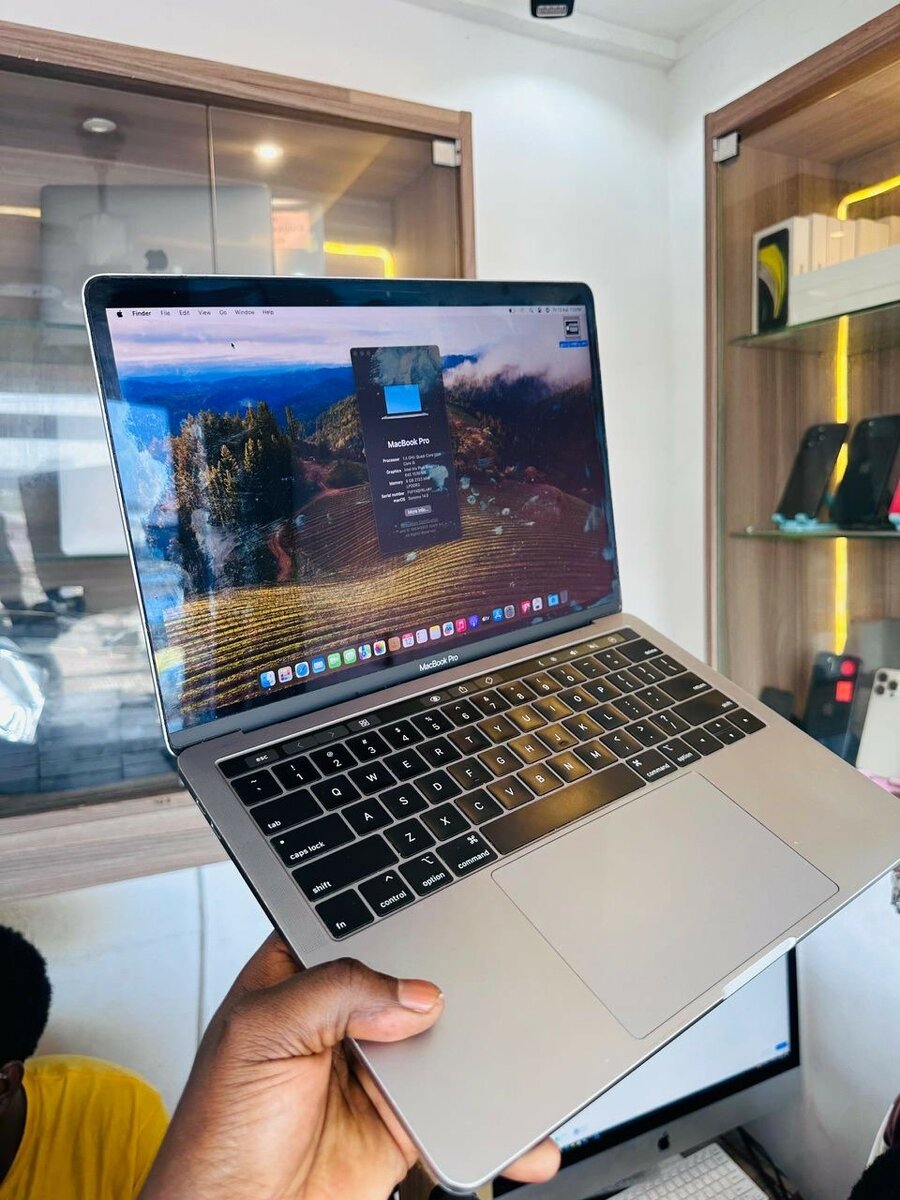 MacBook