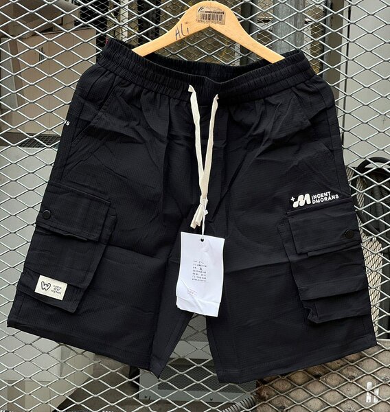 Short cargo