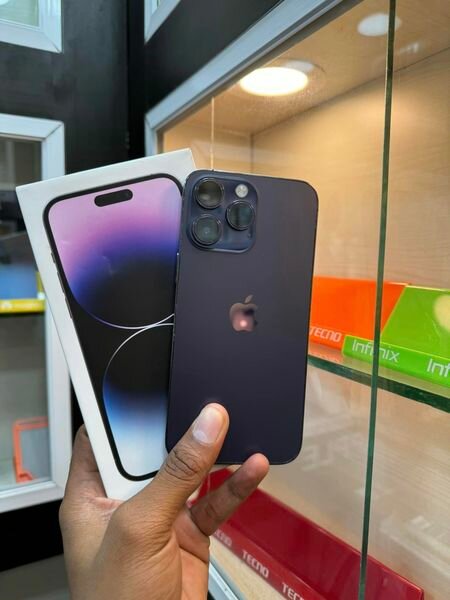 iPhone 14 Pro Max 128giga rien à signalé 