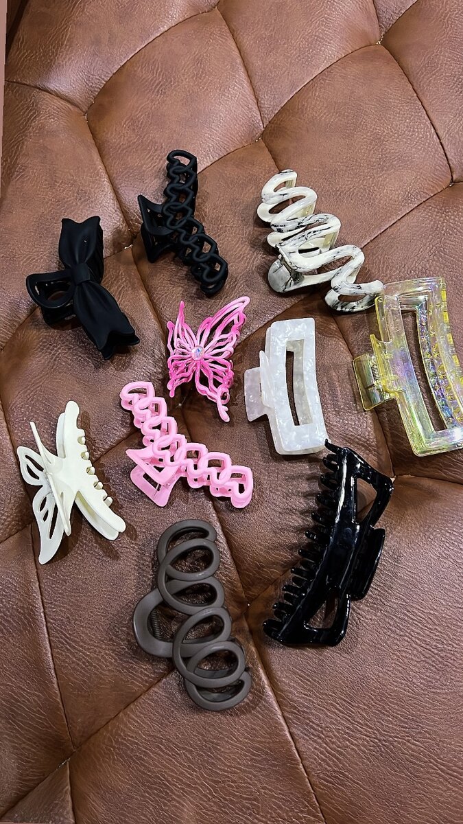 CLAW CLIPS