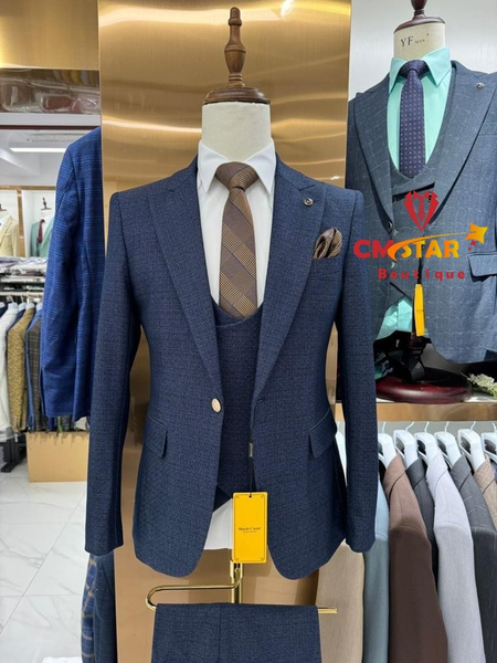 Suit 