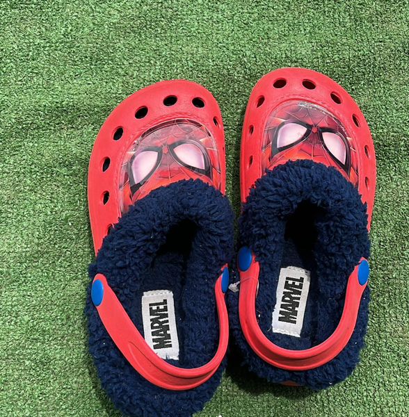Baby crocs