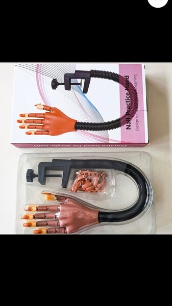 Nail art hand