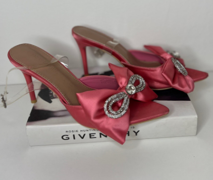 Cute bow heels