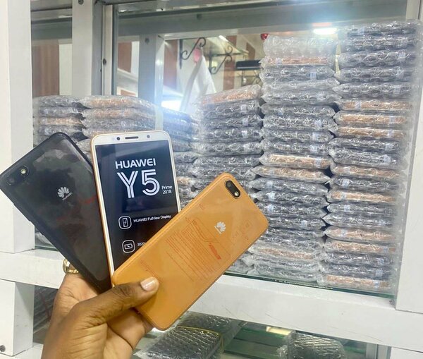 Huawei Y5p 2019 ROM 64GB/RAM 4G.