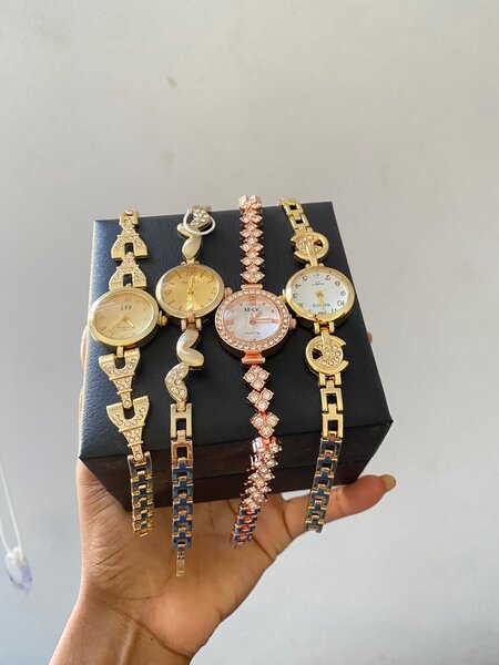 Female wrist watch