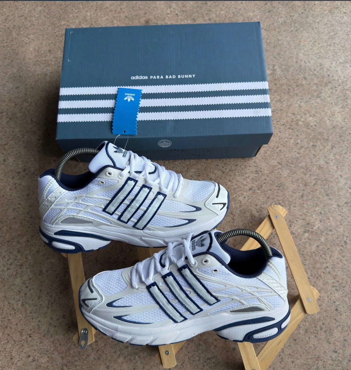 Adidas Bad Bunny & Samba