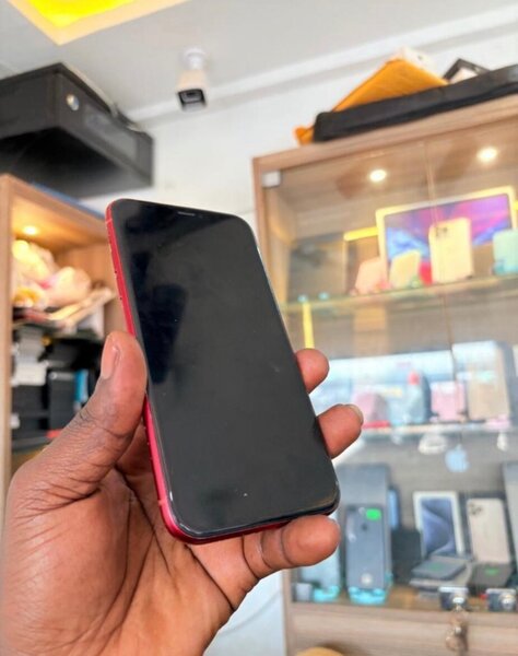 iPhone XR
