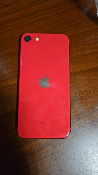 iPhone SE (2020)