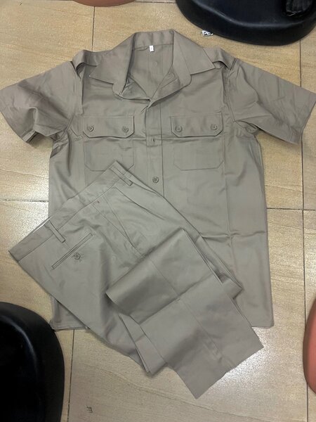 Kaki suit