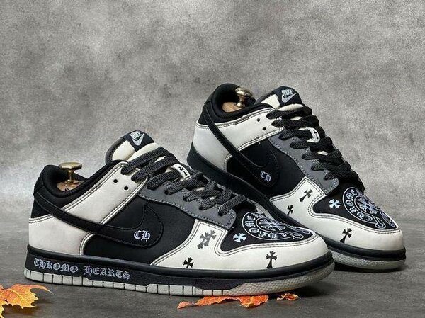 Nike dunk low custom