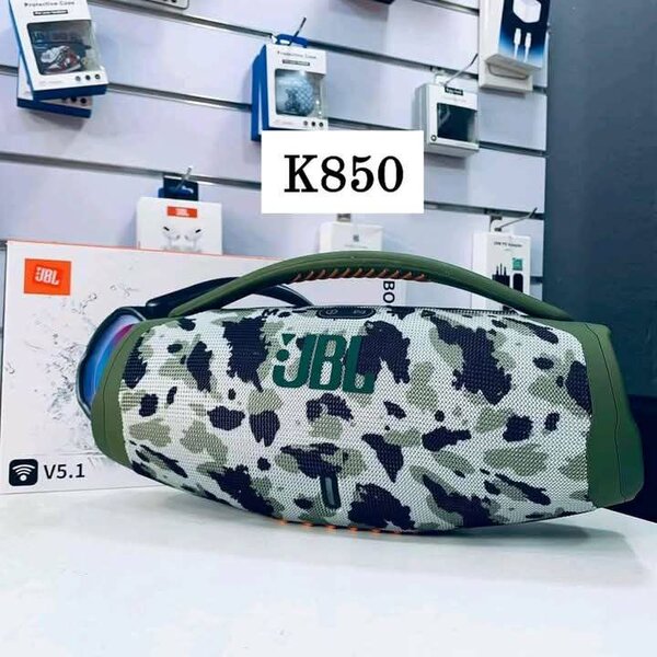 Boom box 3