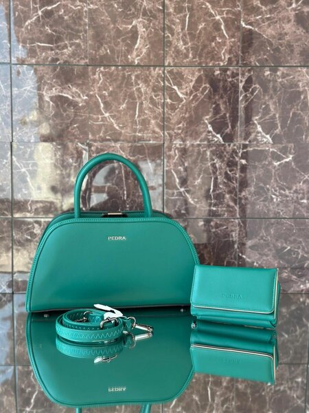 Bag with purse